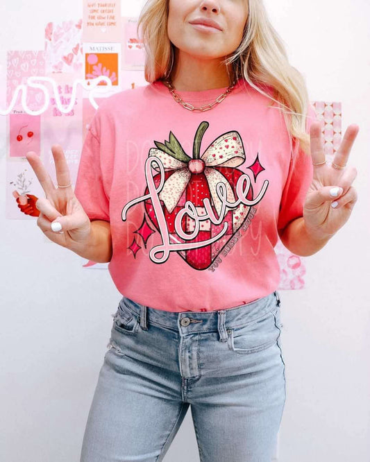 DTF Print - Love Strawberry