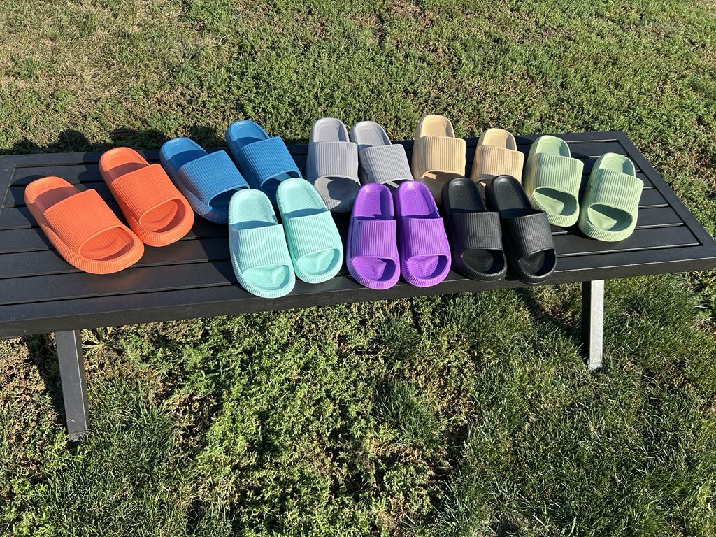 RTS Adult Slides Solids