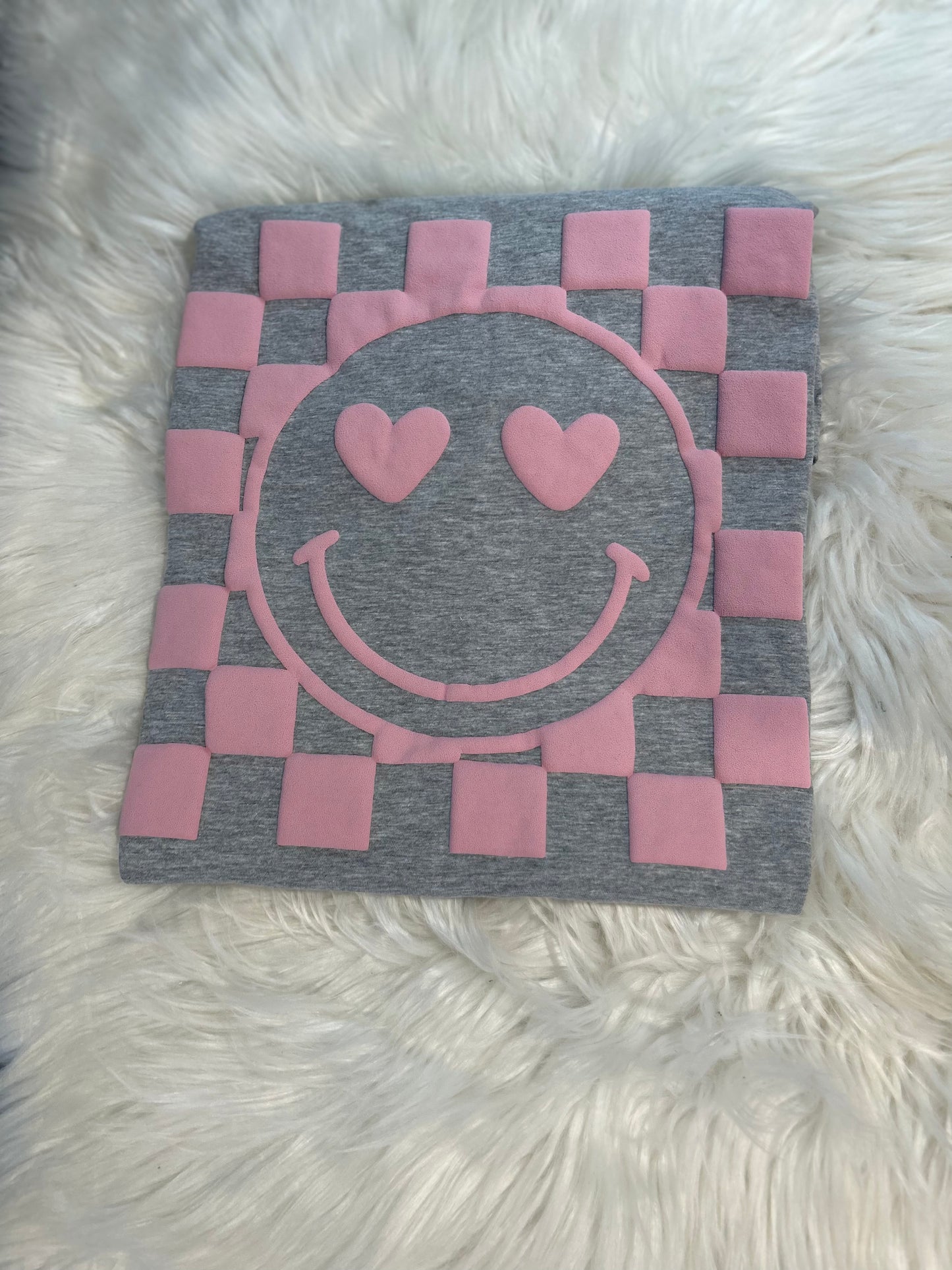 Happy Checkered Puff Print