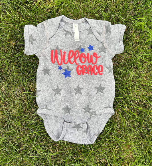 WS Completed Kids Kids Name & Star Puff Print Top in Stars Neutral or Grey