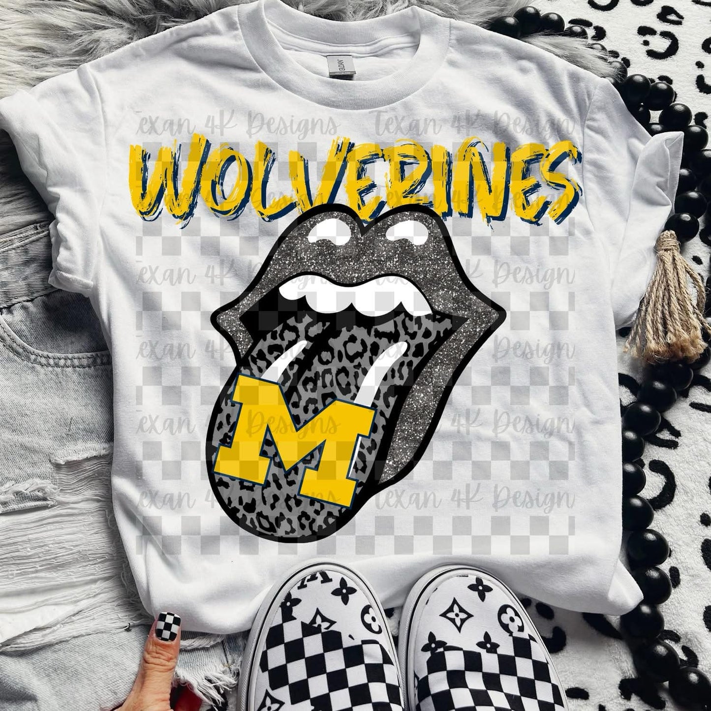 Kids College Football Tongue Team Top