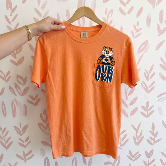 @uburn Pocket Peeker Top