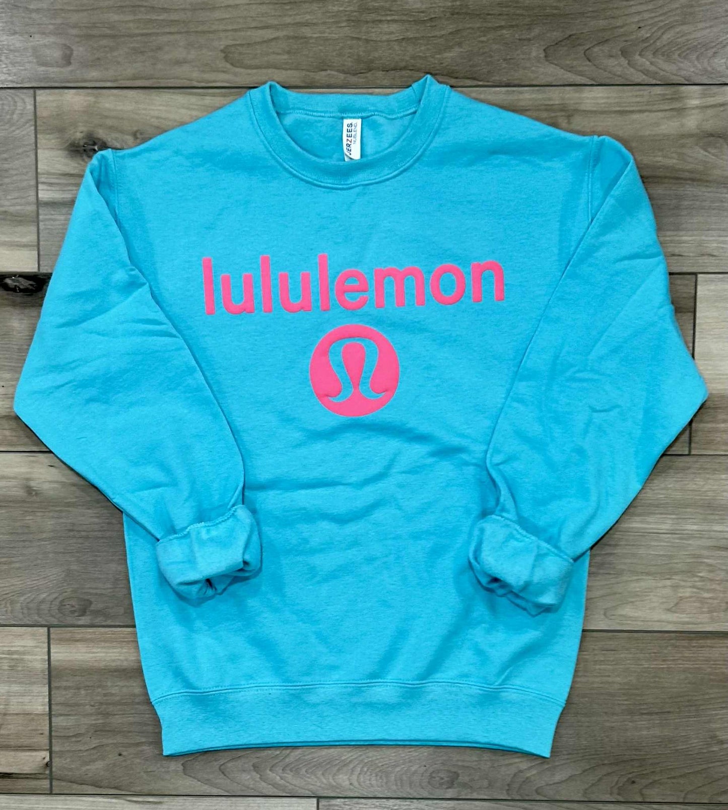 LU LU Puff Printed Top