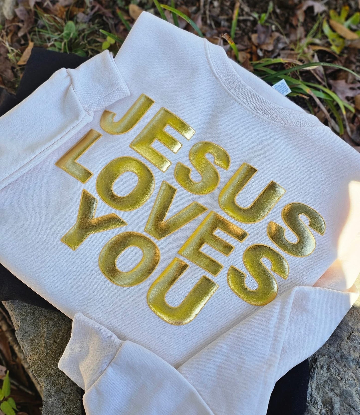 Jesus Loves You Metallic Puff Print
