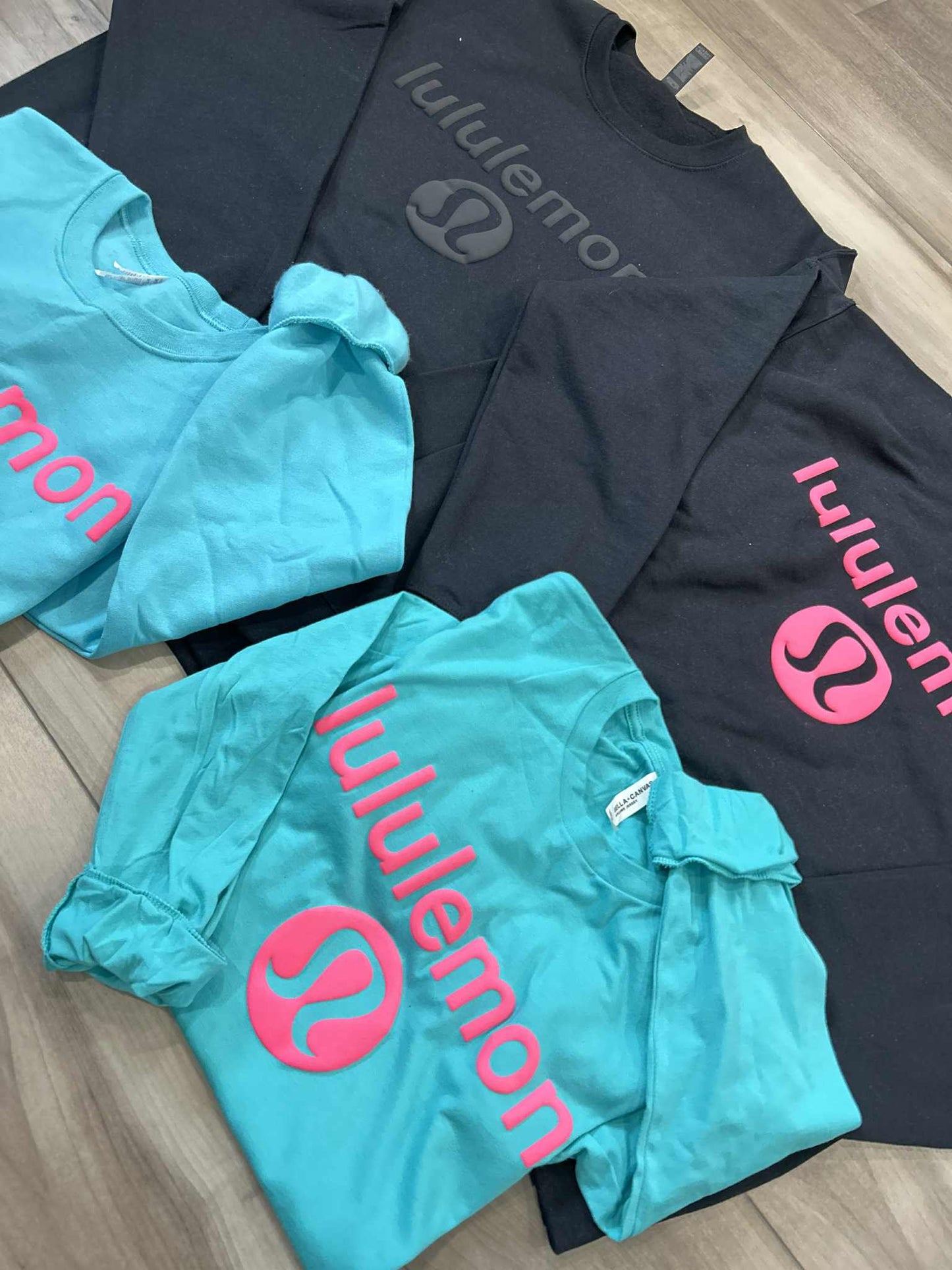 LU LU Puff Printed Top