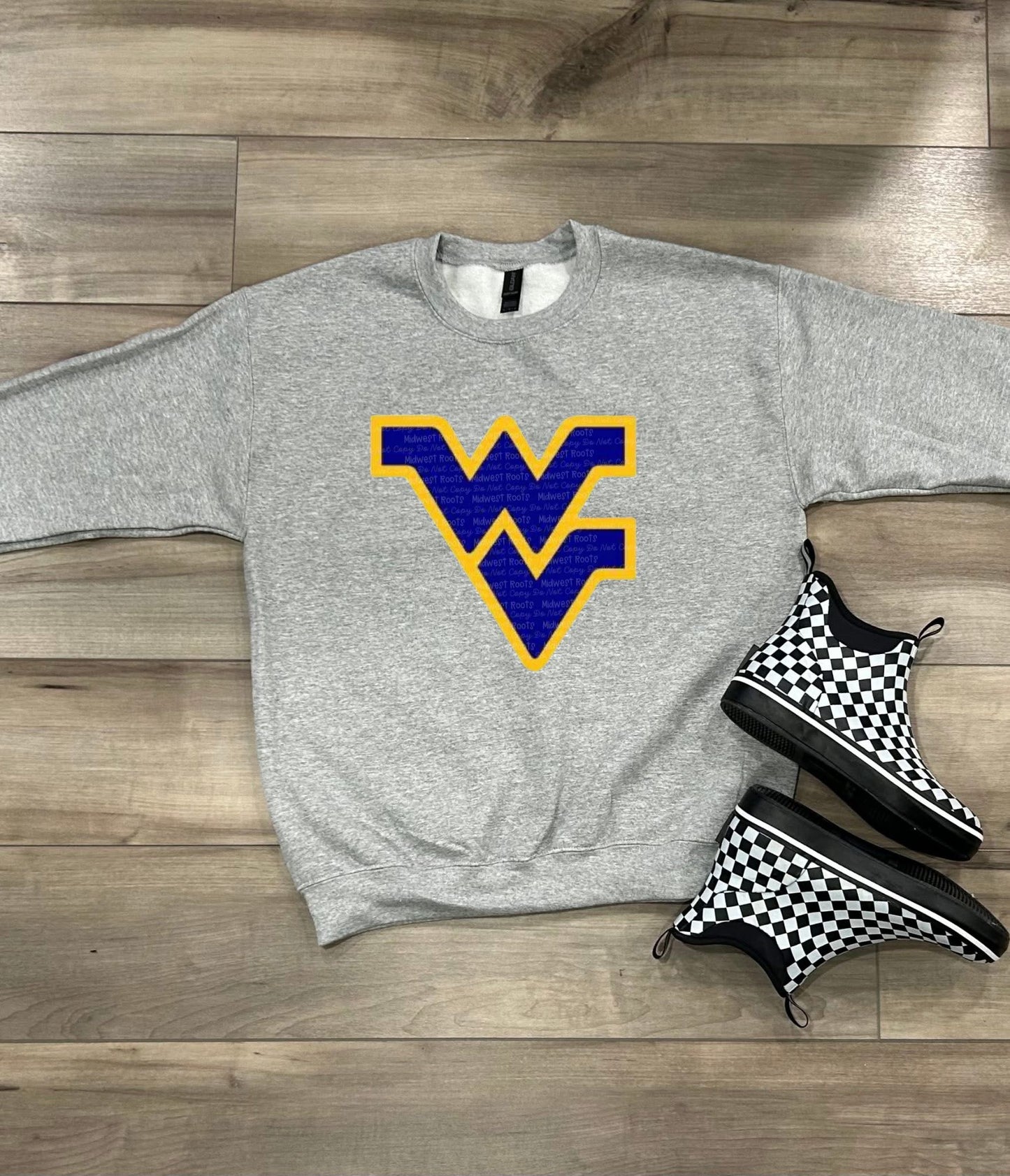 M0untaineers Oversized Arm Print Top