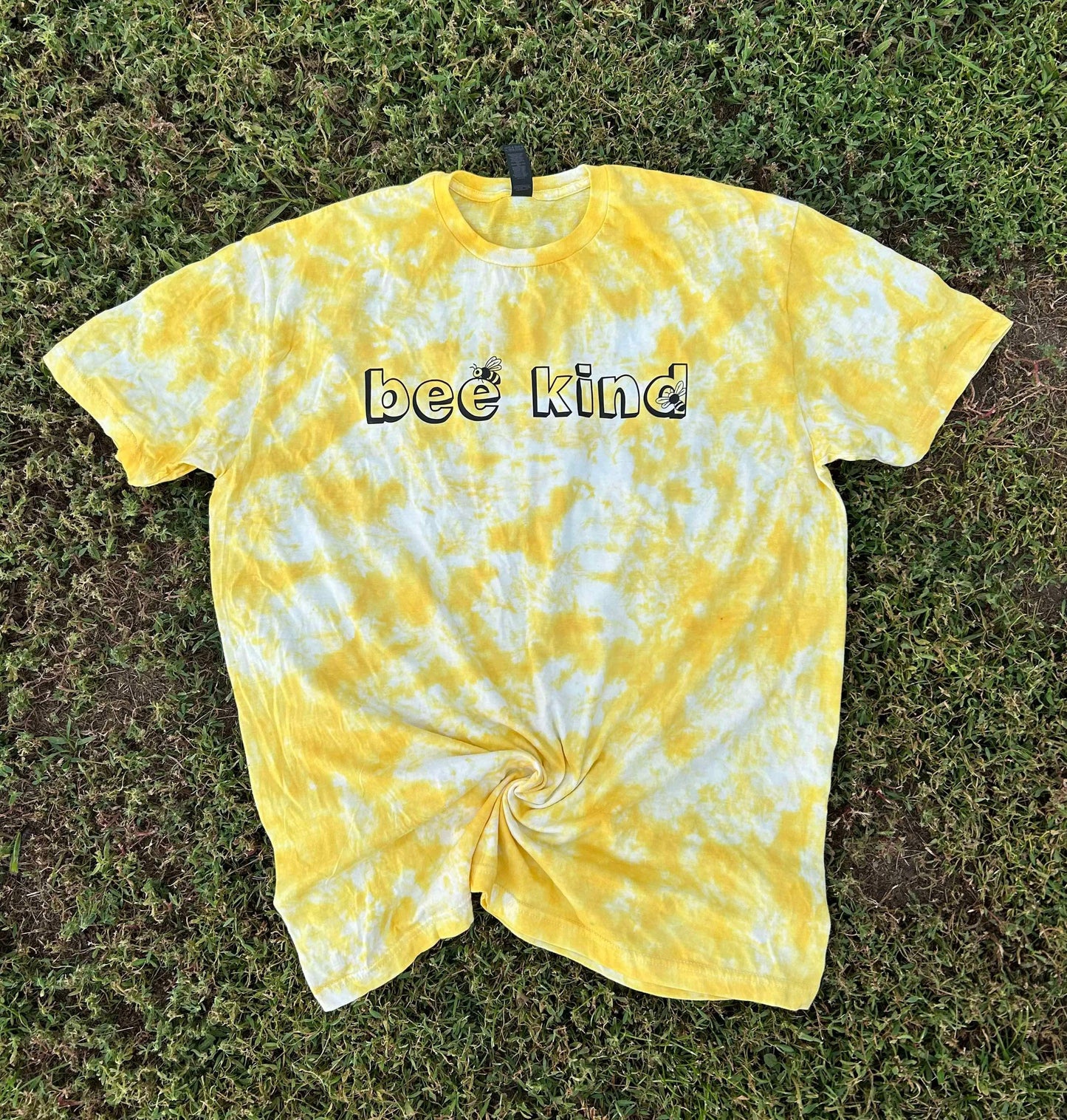 RTS Bee Kind Tie Dye Top