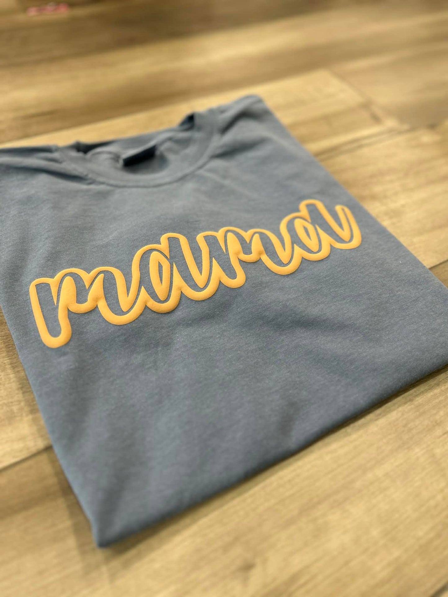 Mama Outline Puff Print Top