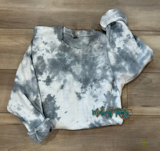 Blank Tie Dye Top in Light Grey