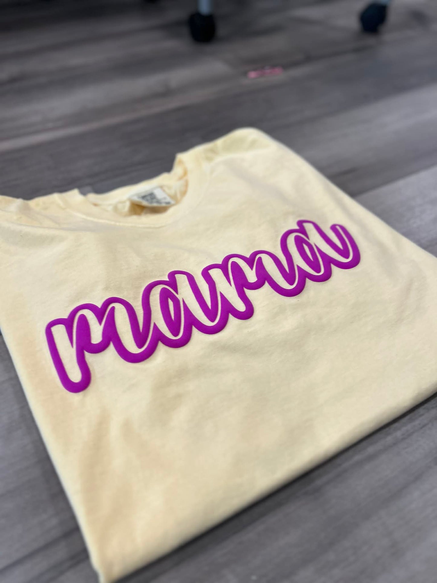 Mama Outline Puff Print Top