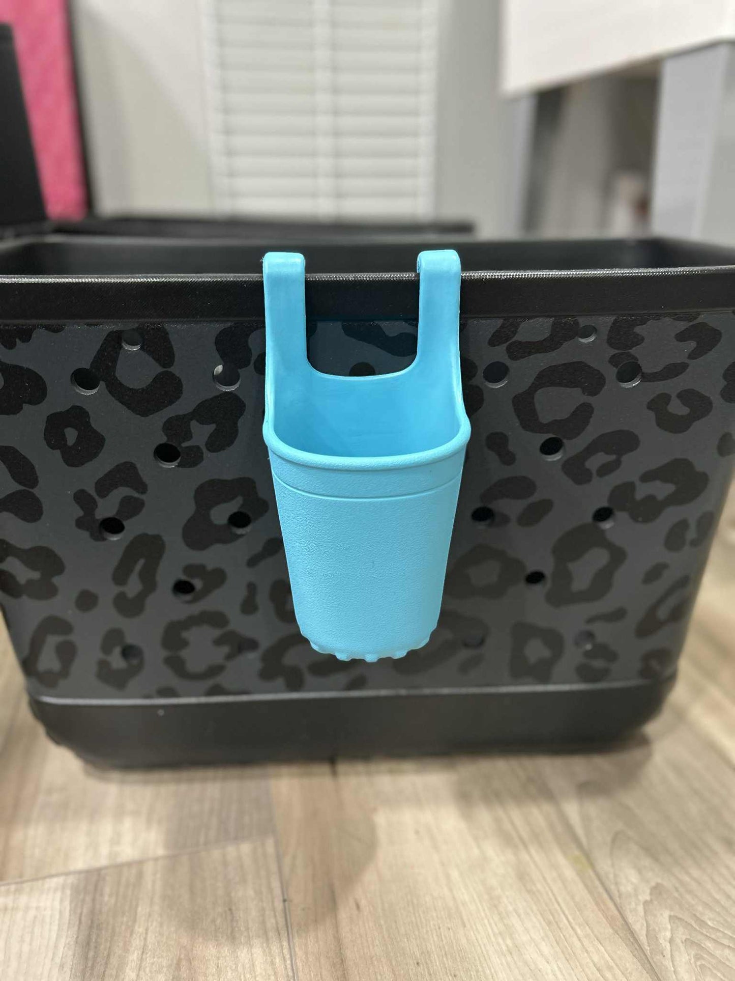 RTS Hanging Drink Sleeve