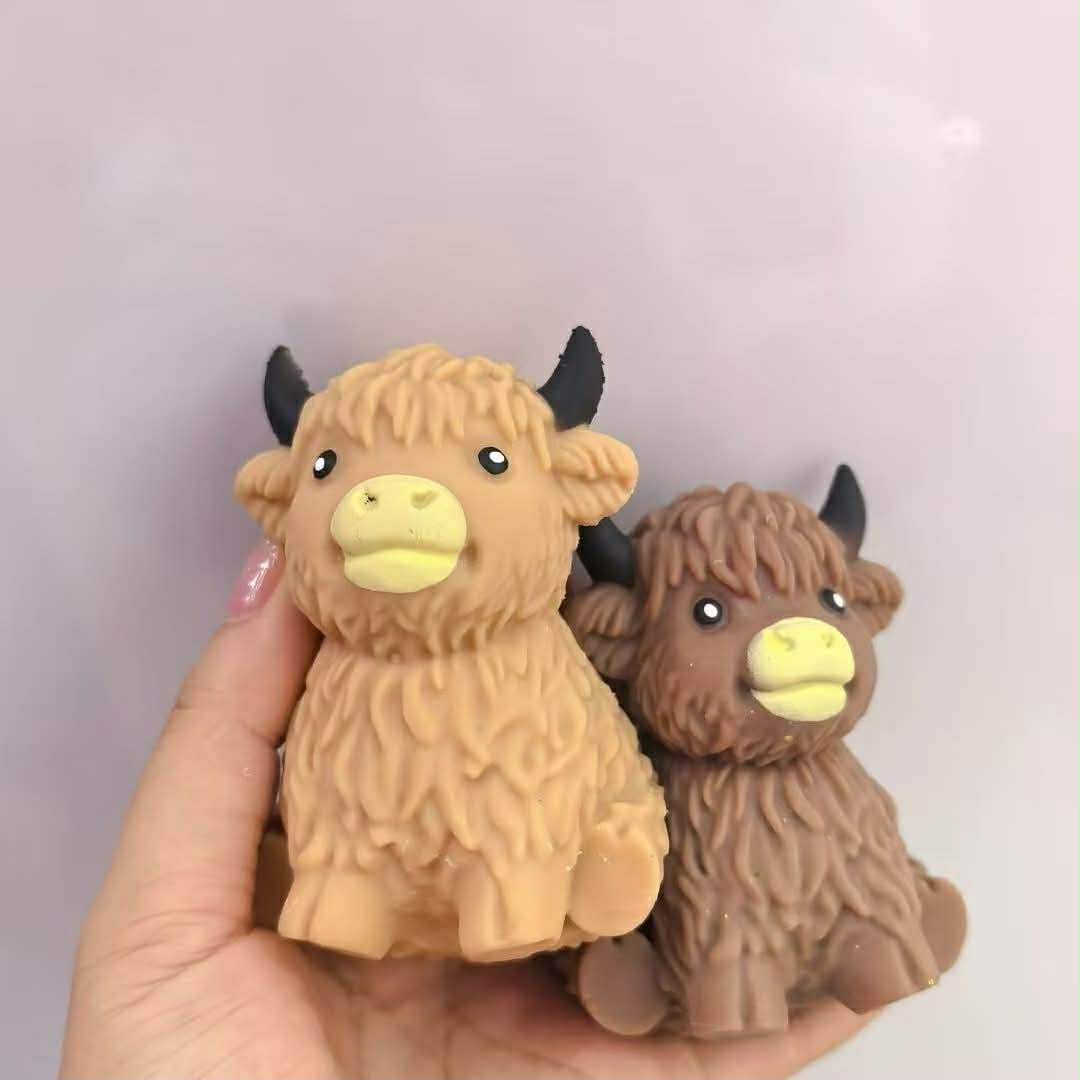 RTS Squishy Highland Cows