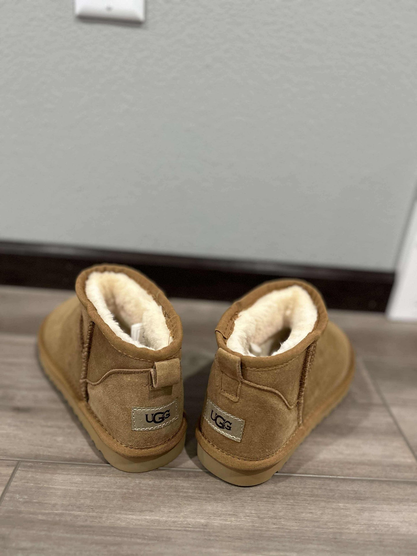 PRE ORDER Branded Kids Fur Lined Boots