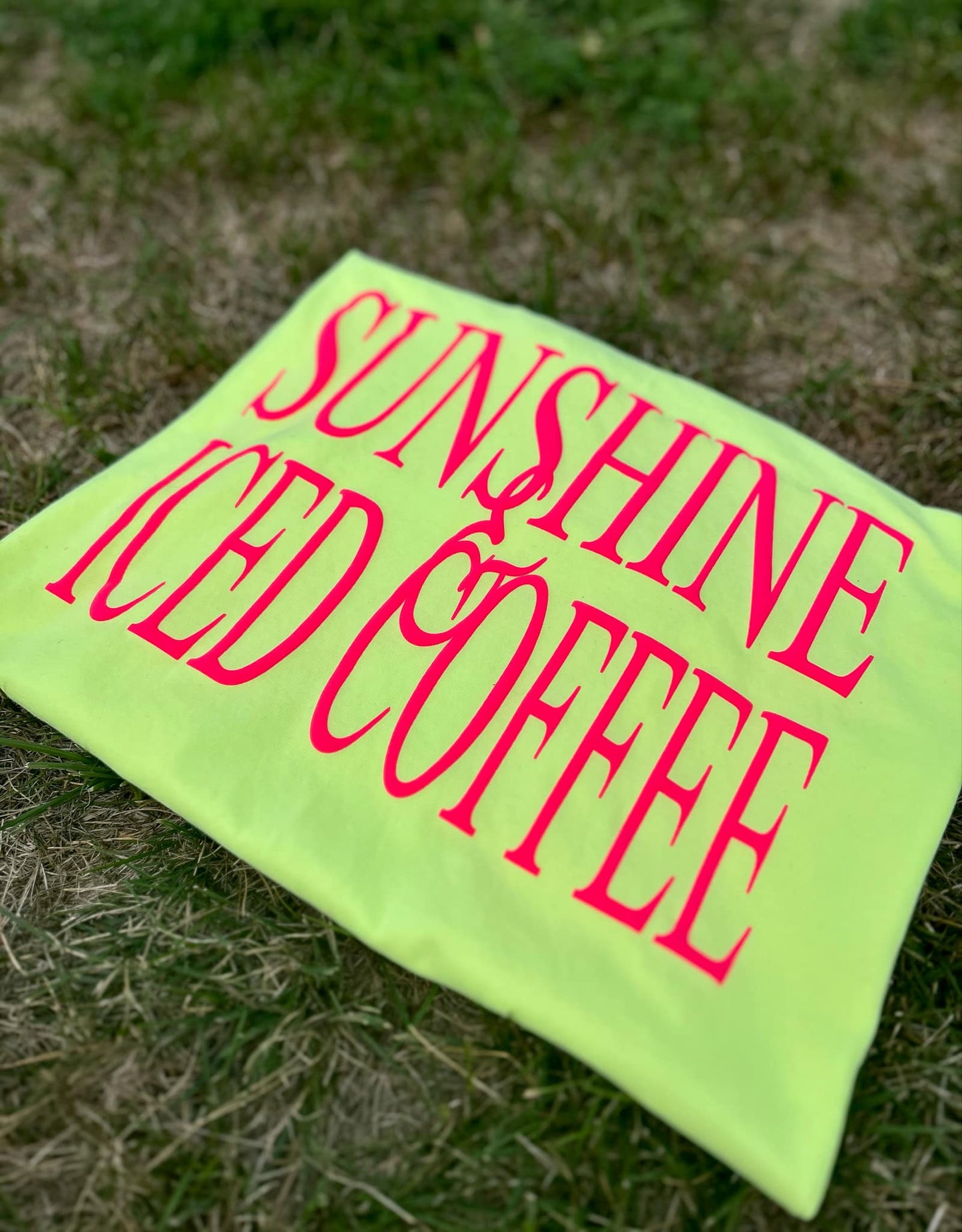 Sunshine & Iced Coffee Puff Printed Top