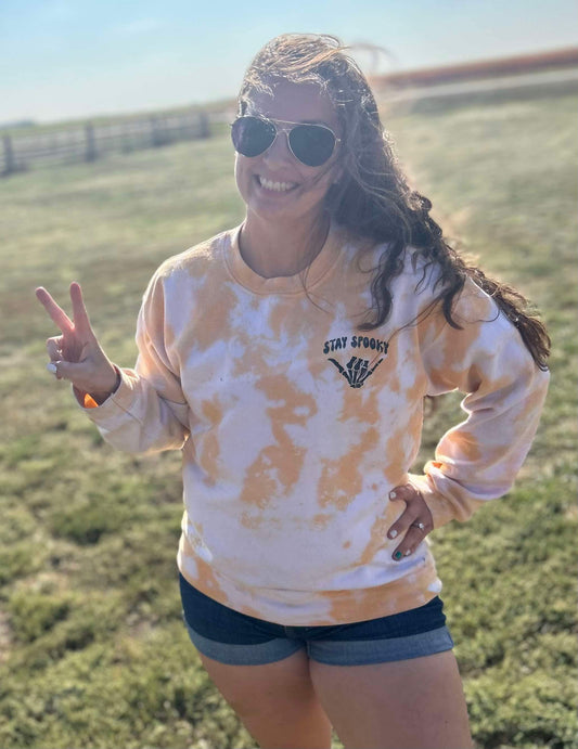 Ws Completed Stay Spooky Pocket Bleached Sweatshirt in Orange