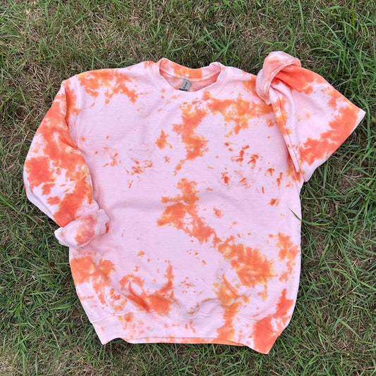 Blank Tie Dye Top in Spooky Orange