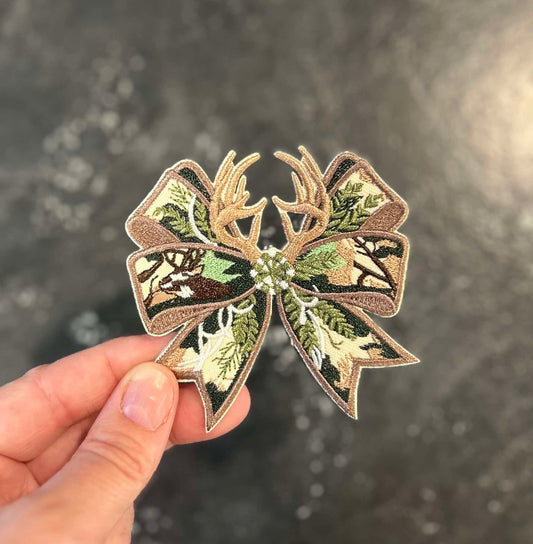 Deer Horns Camo Bow - Hat Patch
