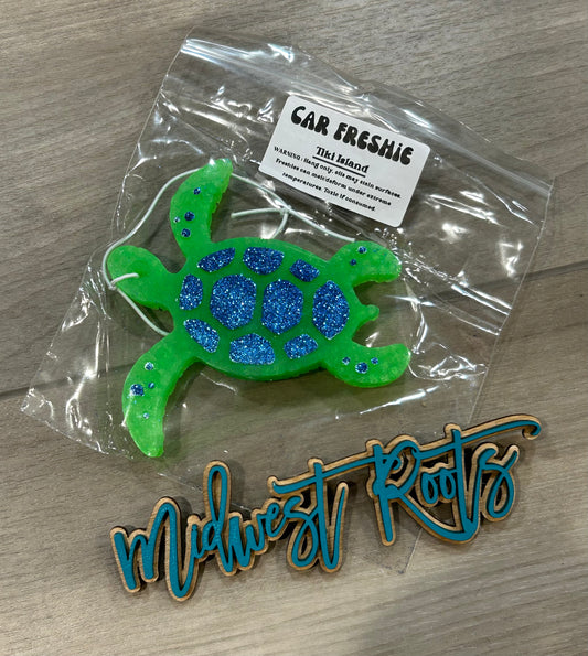 Green and Blue Turtle Freshie in Tiki Island