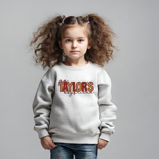 WS Completed Kids Go Taylor’s Boyfriend