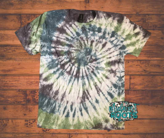 Blank Tie Dye Top in Green & Black